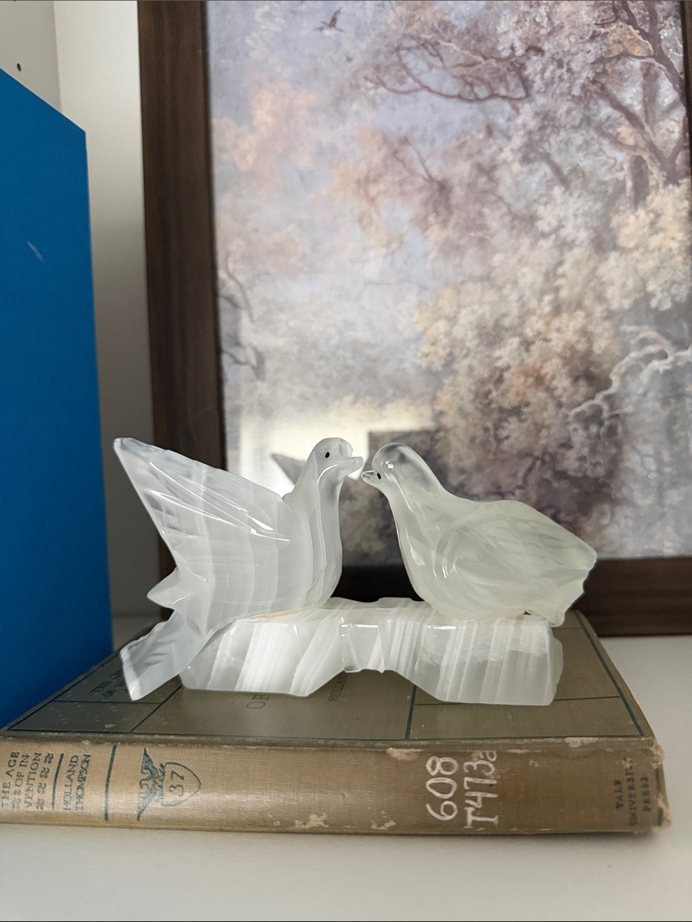 VINTAGE HAND CARVED LOVE BIRD DOVES ONYX AGATE MARBLE STONE FIGURINE WEDDING